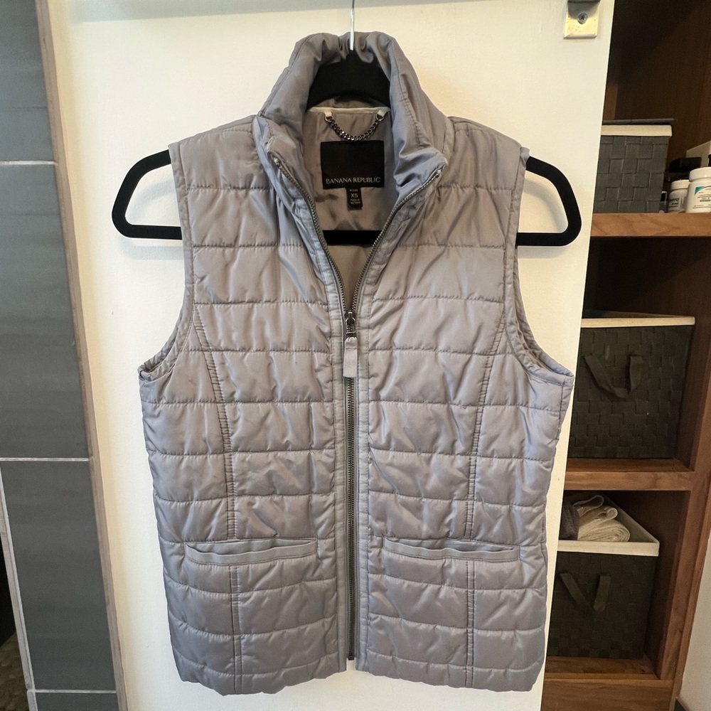 Banana Republic Light Gray Quilted Vest